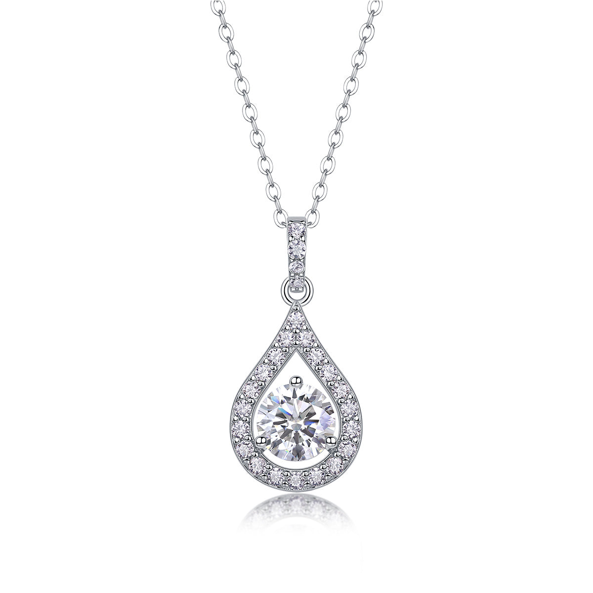 A Fashionable and Luxurious Set With 1-carat Moissanite Diamond 925 Sterling Silver