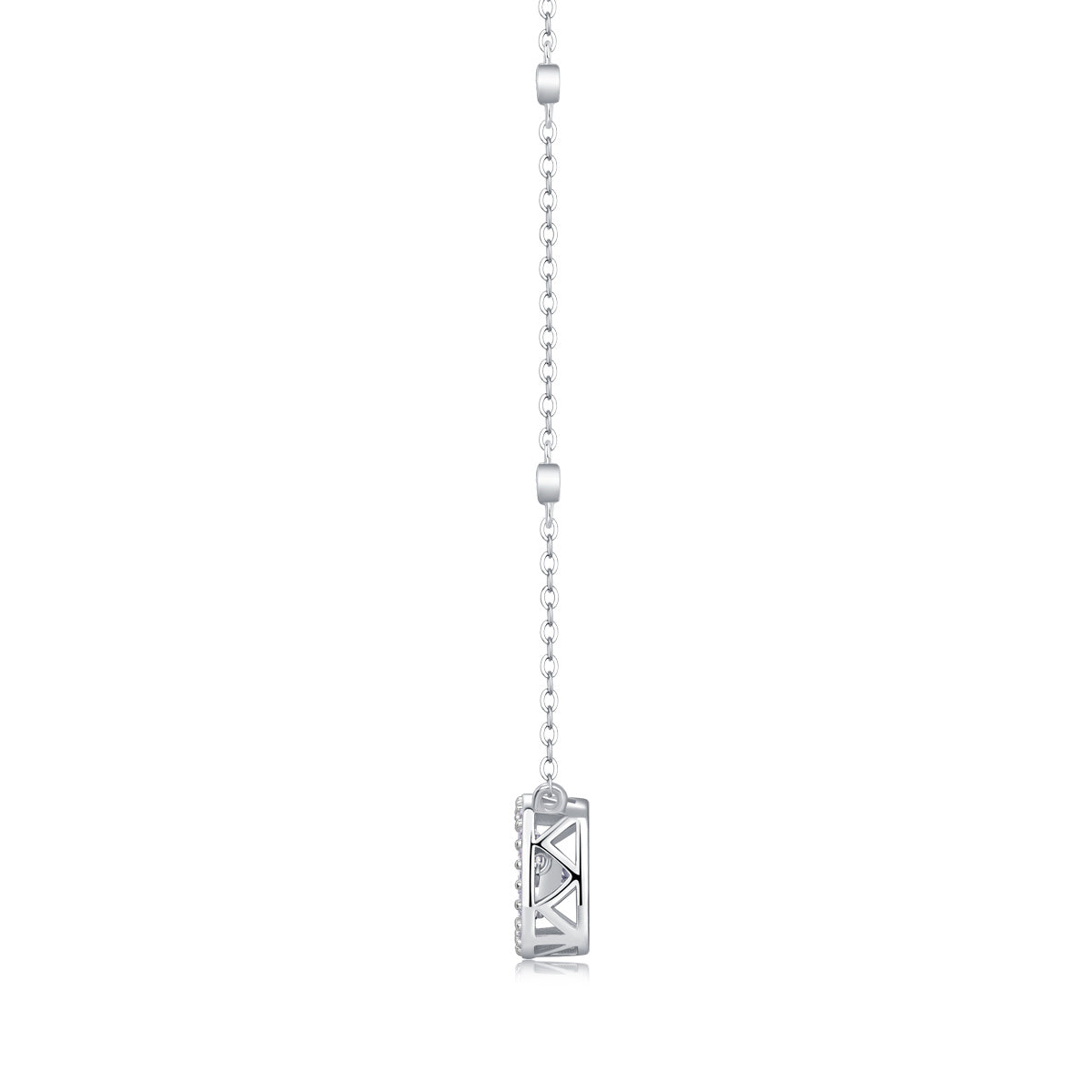 A Fashionable and Luxurious Jewelry Pendant Set With 1-carat Moissanite 925 Sterling Silver