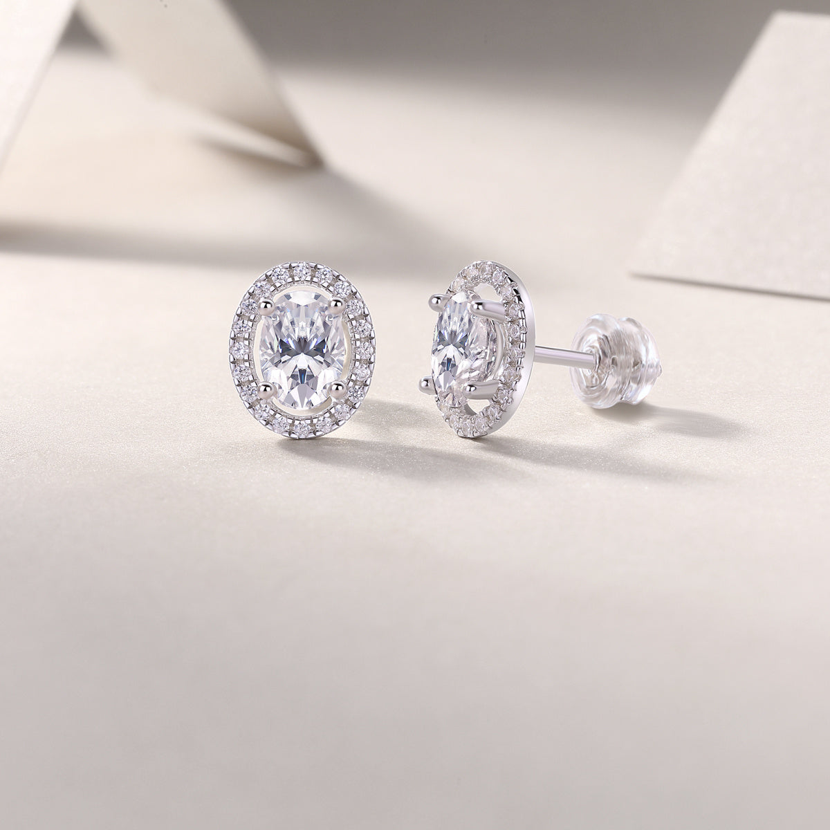 Fashionable Luxurious Jewelry Set with Moissanite 925 Sterling Silver