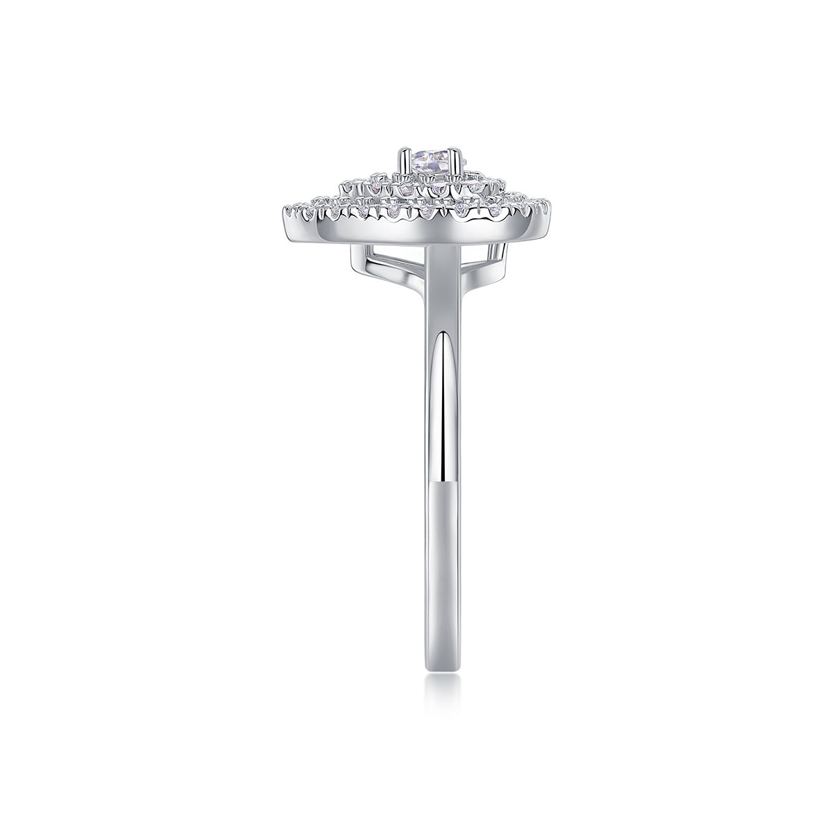 Luxury Ring with Moissanite and 925 Silver