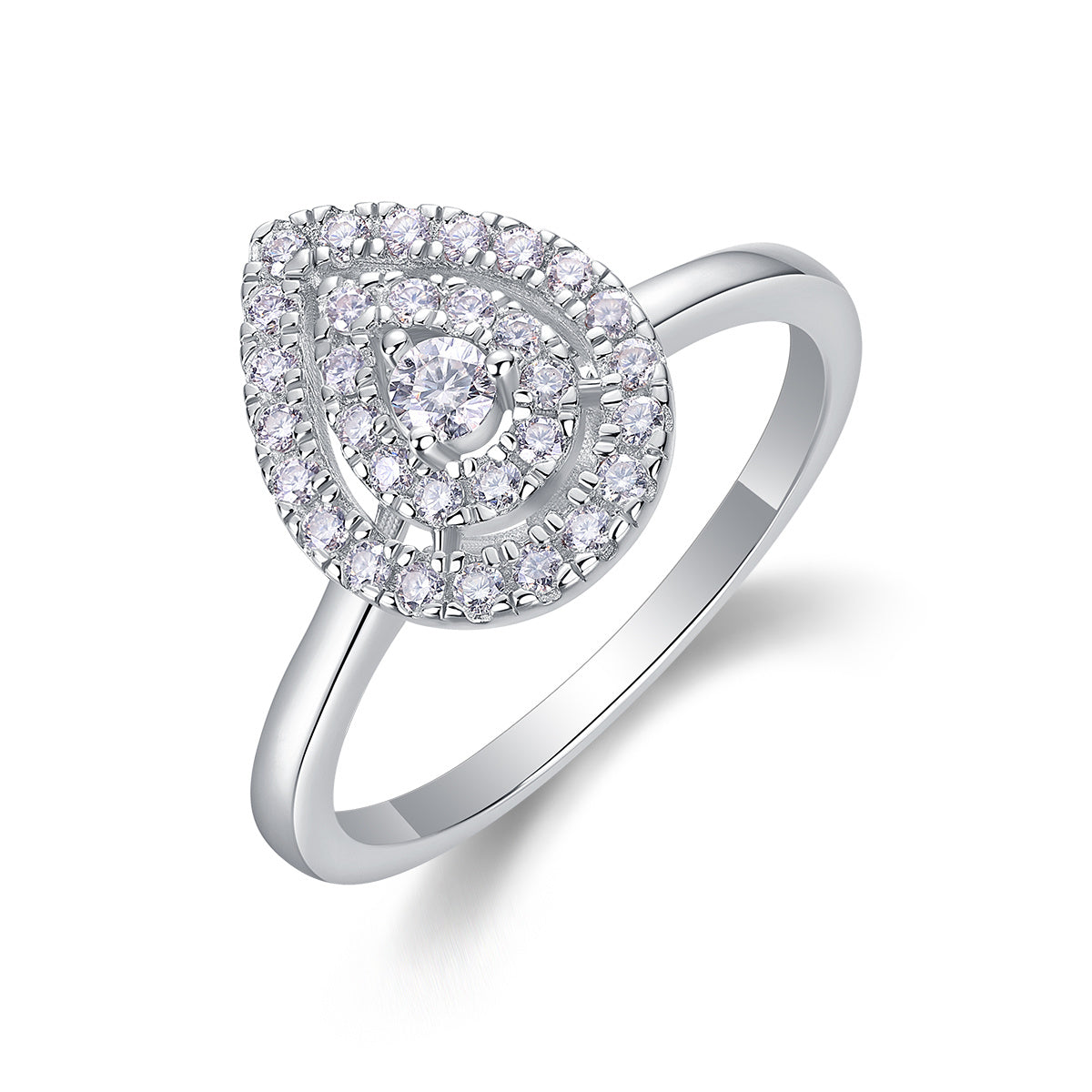 Luxury Ring with Moissanite and 925 Silver