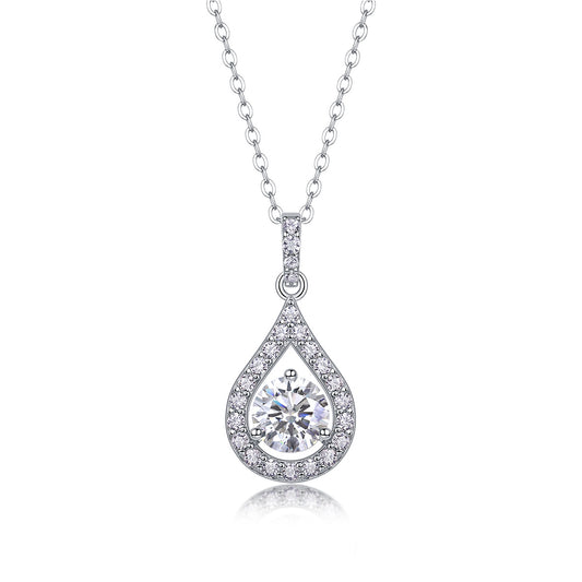 A Fashionable and Luxurious Set With 1-carat Moissanite Diamond 925 Sterling Silver